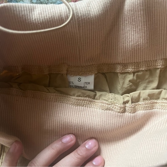 Cape Clique cargo mini skirt and crop top set size S - Picture 6 of 13